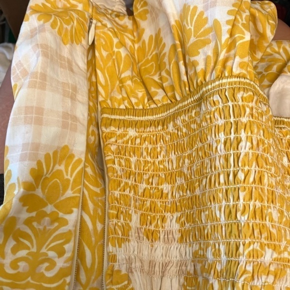 Du Paradis: Marigold cropped, side zip, thick strap top- L - Picture 14 of 16